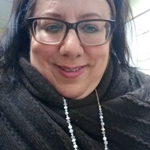 Meet your Posher, Carolyn